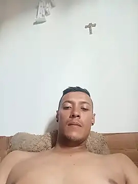 Snapshot of venoso23cm chatting on 19, 5, 2026 venoso23cm online show from 19, 5, 2026