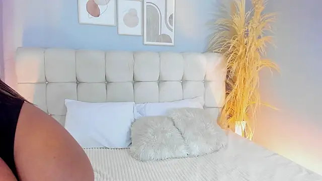 Snapshot of sofi_potter_ chatting on 15, 12, 2024 sofi potter  online show from 15, 12, 2024