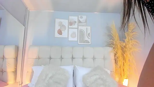 Snapshot of sofi_potter_ chatting on 21, 12, 2024 sofi potter  online show from 21, 12, 2024