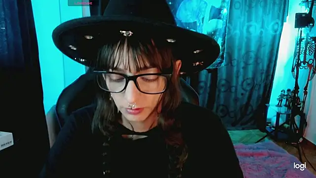 Snapshot of Kizzuky chatting on 14, 3, 2025 Kizzuky online show from 14, 3, 2025