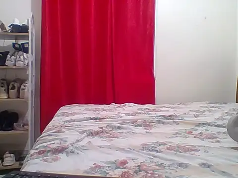 Snapshot of sexy__candyy chatting on 24, 4, 2026 sexy candyy online show from 24, 4, 2026