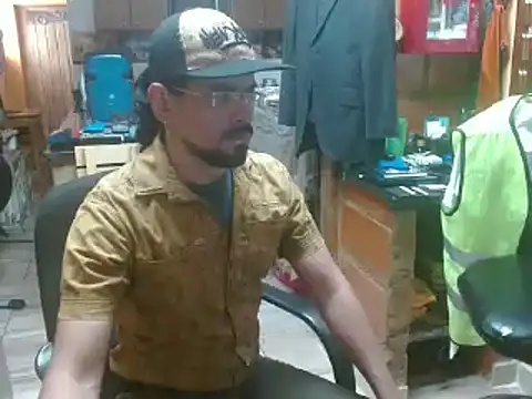 Dr Pocholate84 online show from 9, 1, 2025