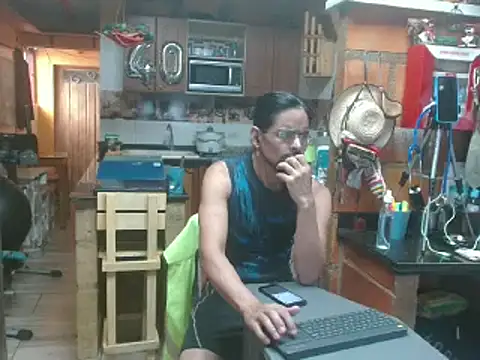 Dr Pocholate84 online show from 26, 2, 2025