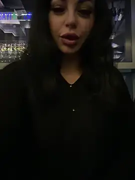 Snapshot of Chloe_Ricci chatting on 12, 12, 2024 Chloe Ricci online show from 12, 12, 2024