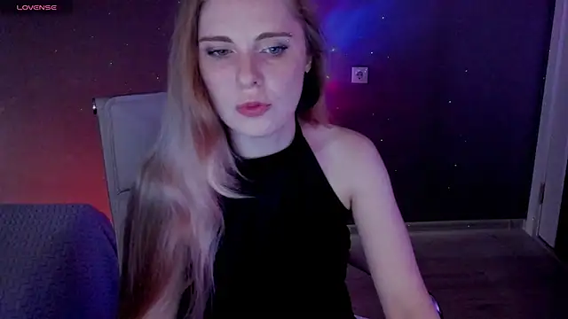 Snapshot of Aqualen chatting on 19, 11, 2025 Aqualen online show from 19, 11, 2025