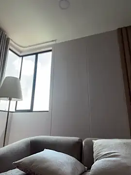 AnnaCastillo  online show from 19, 4, 2026