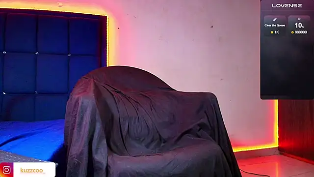 kuzzcoo online show from 15, 3, 2025