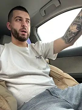 ElChapoGuzman95 online show from 13, 2, 2025