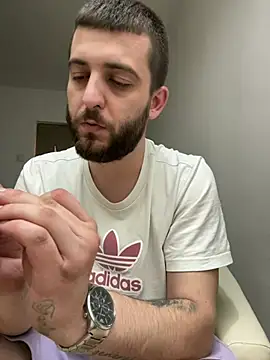 ElChapoGuzman95 online show from 6, 3, 2025