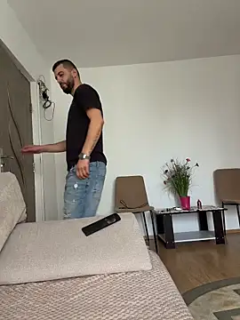 ElChapoGuzman95 online show from 16, 2, 2026