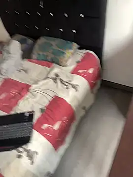 Snapshot of Mollly_n_david chatting on 16, 3, 2026 Mollly n david online show from 16, 3, 2026