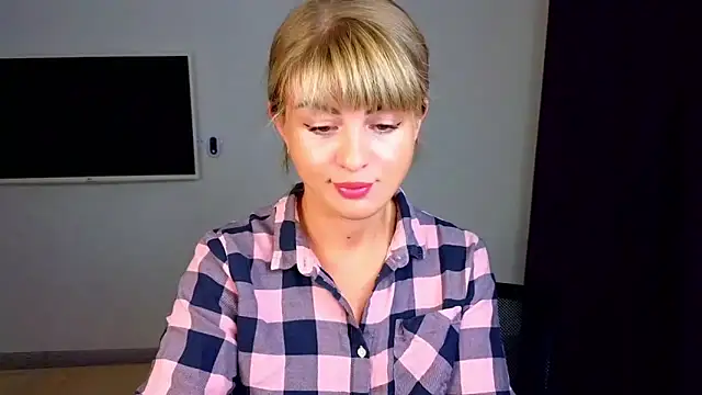  comefeelme  online show from 8, 10, 2025