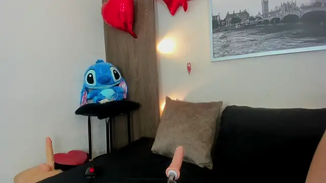 Snapshot of Cheryl_JONES chatting on 15, 2, 2026 Cheryl JONES online show from 15, 2, 2026