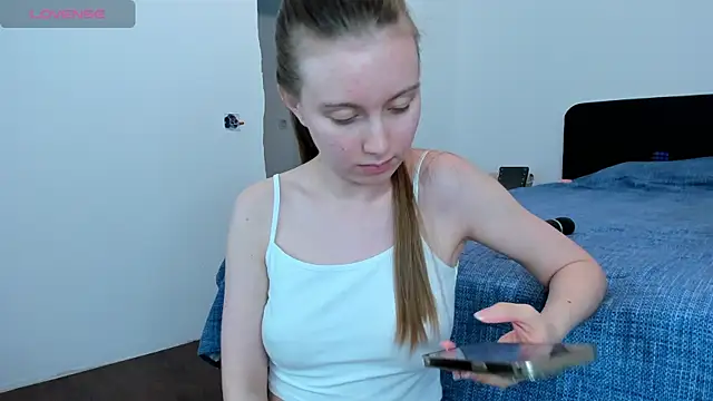 Snapshot of Peggy_Beauty chatting on 16, 5, 2026 Peggy Beauty online show from 16, 5, 2026