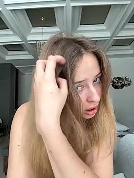 Nura n Sarah online show from 26, 10, 2025