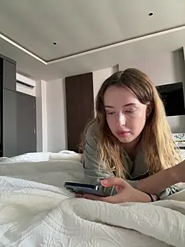 Nura n Sarah online show from 2, 4, 2026