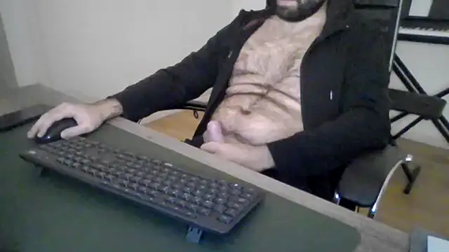 Snapshot of joaodias_97 chatting on 18, 11, 2025 joaodias 97 online show from 18, 11, 2025