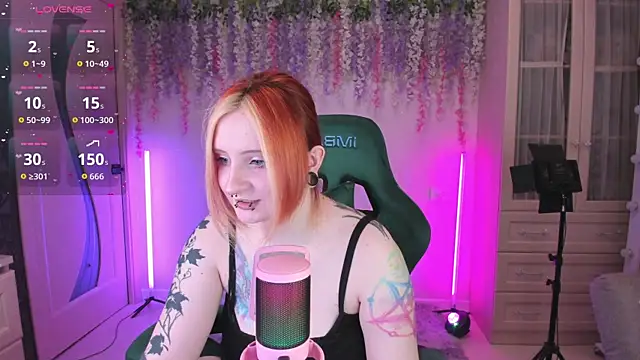 EmmyBunny online show from 16, 4, 2026