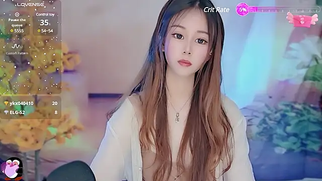 Aimee-520 online show from 4, 3, 2025