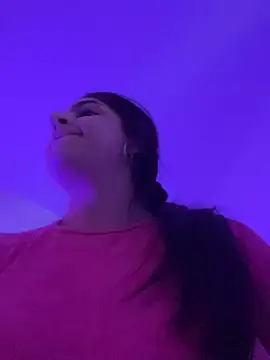 Snapshot of Alicia_Ruiz chatting on 22, 10, 2025 Alicia Ruiz online show from 22, 10, 2025