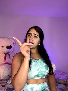 Snapshot of Alicia_Ruiz chatting on 28, 10, 2025 Alicia Ruiz online show from 28, 10, 2025