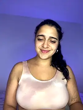 Snapshot of Alicia_Ruiz chatting on 10, 11, 2025 Alicia Ruiz online show from 10, 11, 2025