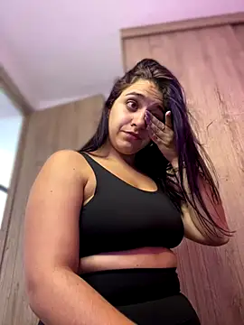 Snapshot of Alicia_Ruiz chatting on 16, 12, 2025 Alicia Ruiz online show from 16, 12, 2025