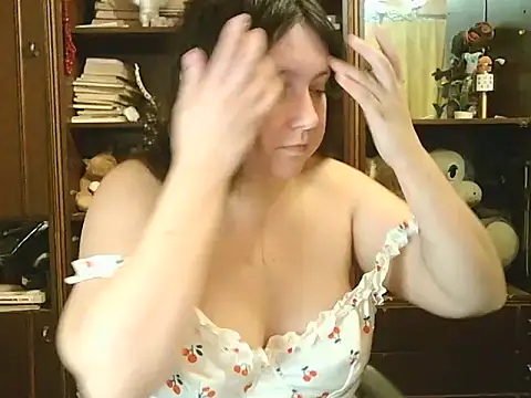 CarrieQPeach online show from 16, 5, 2026