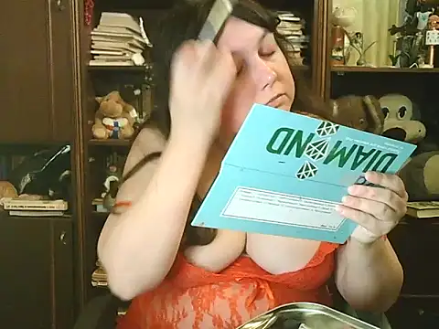 Snapshot of CarrieQPeach chatting on 3, 6, 2026 CarrieQPeach online show from 3, 6, 2026