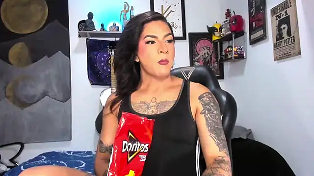 dariell smokesexx online show from 22, 2, 2026