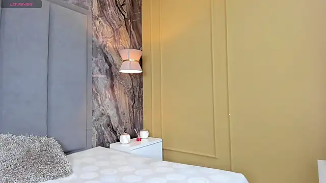 ScarlettMore online show from 9, 12, 2024