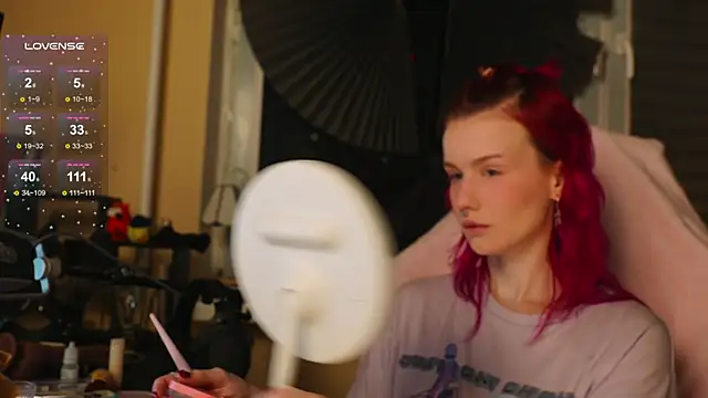 Snapshot of BlueCherryy chatting on 18, 11, 2025 BlueCherryy online show from 18, 11, 2025