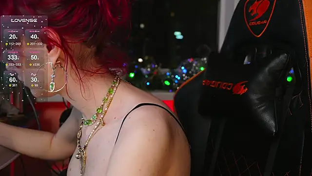 Snapshot of BlueCherryy chatting on 16, 12, 2025 BlueCherryy online show from 16, 12, 2025