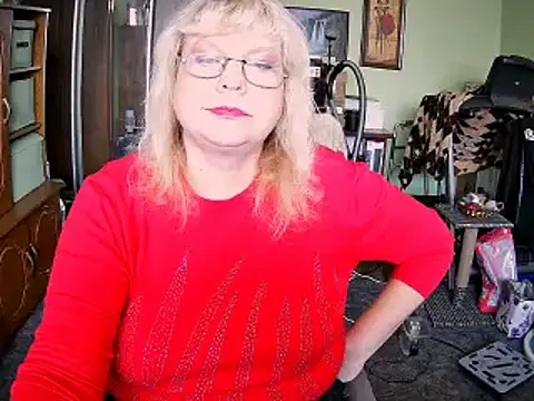 LOLA8888 online show from 2, 10, 2025