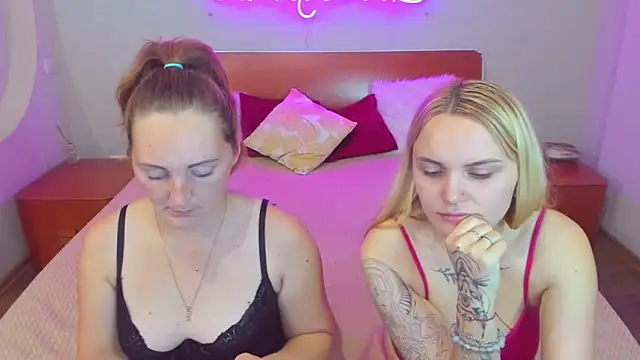 Snapshot of MagicEyess chatting on 2, 11, 2025 MagicEyess online show from 2, 11, 2025