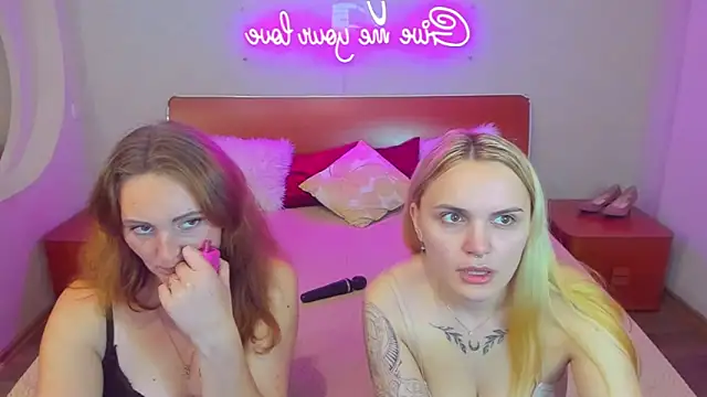 Snapshot of MagicEyess chatting on 4, 11, 2025 MagicEyess online show from 4, 11, 2025