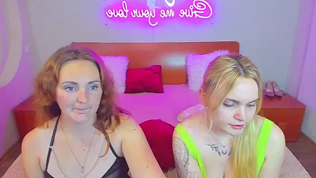 Snapshot of MagicEyess chatting on 12, 11, 2025 MagicEyess online show from 12, 11, 2025