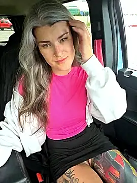 Snapshot of Lilmissvyx chatting on 10, 6, 2026 Lilmissvyx online show from 10, 6, 2026