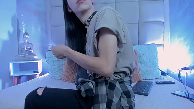 Hecatee 77 online show from 18, 11, 2025