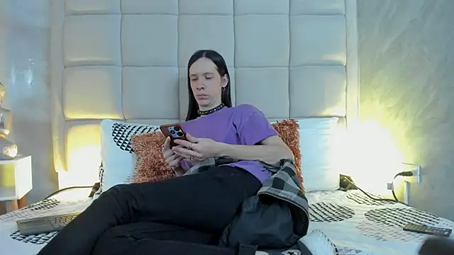 Snapshot of Hecatee_77 chatting on 16, 2, 2026 Hecatee 77 online show from 16, 2, 2026