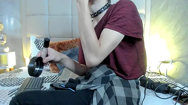 Snapshot of Hecatee_77 chatting on 20, 2, 2026 Hecatee 77 online show from 20, 2, 2026