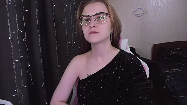 MissBrightShine online show from 22, 2, 2025