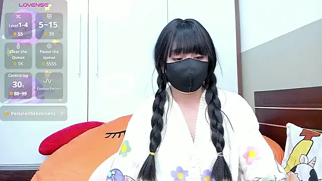 alonelove   online show from 20, 2, 2025