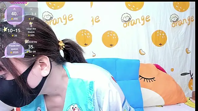 alonelove   online show from 10, 10, 2025