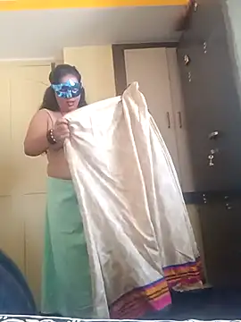 SANJU5888 online show from 18, 2, 2025