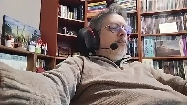 Mandra is a whore online show from 9, 1, 2026