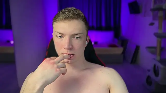 Snapshot of iron__chap chatting on 3, 2, 2026 iron chap online show from 3, 2, 2026