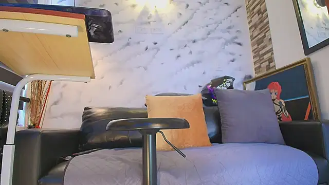 Sophie LittleS online show from 2, 4, 2026