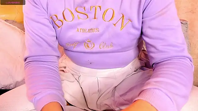 Snapshot of Satuurn_ chatting on 13, 1, 2025 Satuurn online show from 13, 1, 2025