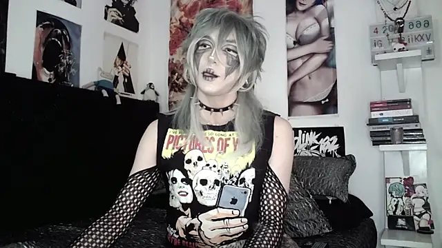 Snapshot of kiiler_queen chatting on 18, 6, 2026 kiiler queen online show from 18, 6, 2026